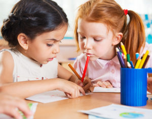 Двуязычные дети. Как стимулировать развитие речи ребенка – билингва?